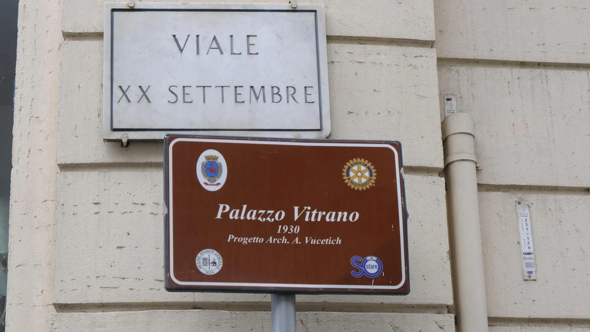 Palazzo Vitrano - Tourist Apartment Catania Italien